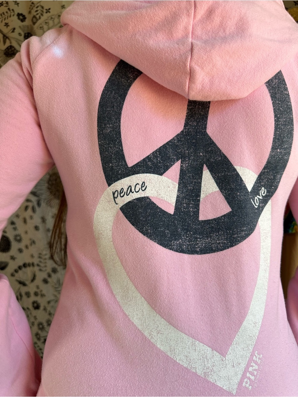 VS PINK • Y2K Peace, Love & Pink Pastel Zip Up Hoodie - Picture 5 of 16